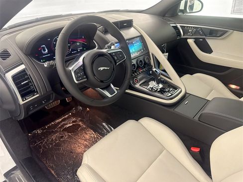 New 2024 Jaguar F-TYPE R-Dynamic image 9