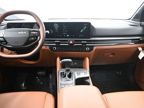 Certified 2026 Kia Sportage X-Line image 31