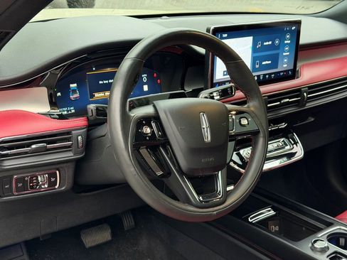 Certified 2023 Lincoln Corsair Reserve w/ Equipment Group 202A AWD/4WD image 19