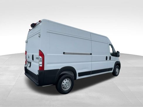 Used 2024 RAM ProMaster 2500 w/ Convenience Group FWD image 8