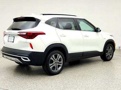 Used 2023 Kia Seltos S AWD/4WD image 5