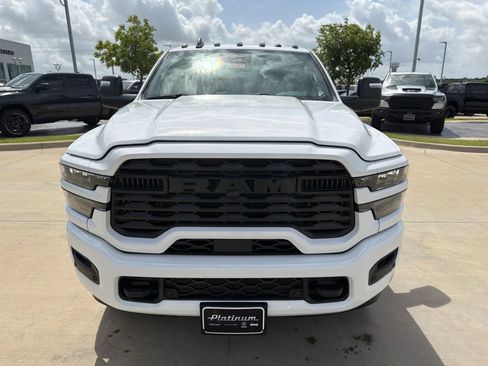 New 2026 RAM 2500 Lone Star AWD/4WD image 9