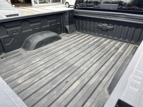 Used 2024 Chevrolet Silverado 2500 LTZ w/ LTZ Plus Package image 15