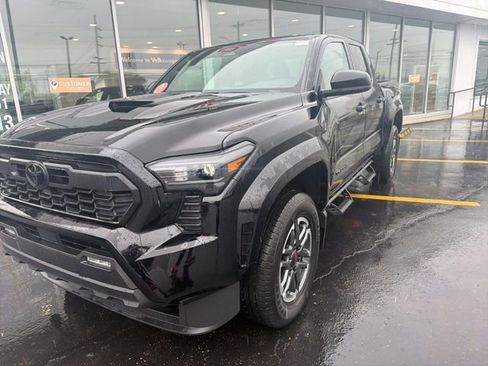 New 2026 Toyota Tacoma TRD Sport AWD/4WD image 10