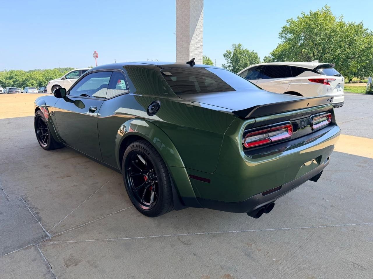 Used 2021 Dodge Challenger SRT Hellcat Redeye RWD image 5