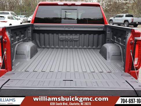 New 2026 GMC Sierra 1500 AT4 w/ AT4 Premium Package AWD/4WD image 8