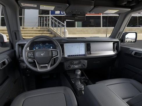 New 2026 Ford Bronco Outer Banks AWD/4WD image 9