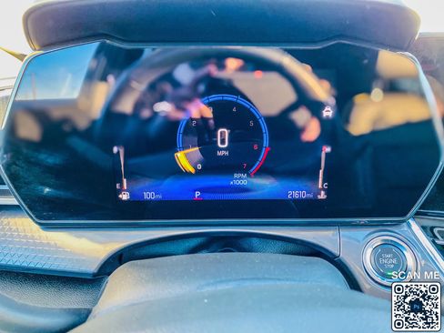 Used 2025 Chevrolet Trax ACTIV w/ Sunroof Package image 20