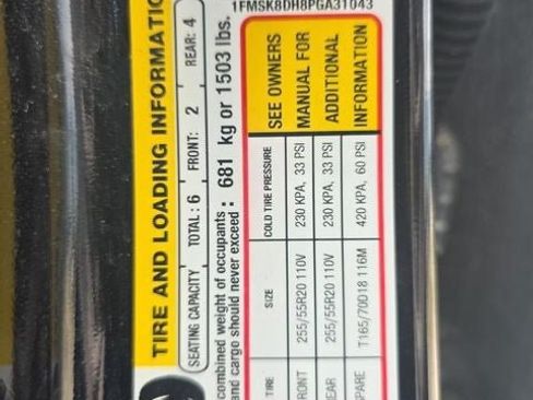 Used 2023 Ford Explorer XLT w/ Equipment Group 202A AWD/4WD image 28