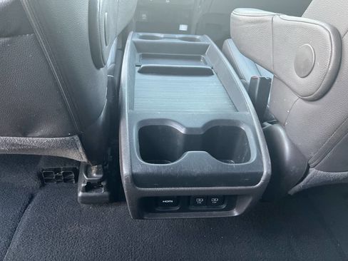 Used 2018 Honda Odyssey Touring image 39