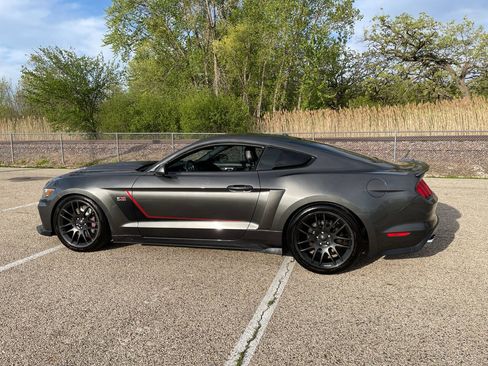 Used 2015 Ford Mustang GT Premium w/ GT Performance Package RWD image 5