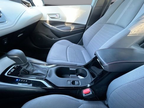 Certified 2025 Toyota Corolla SE FWD image 26