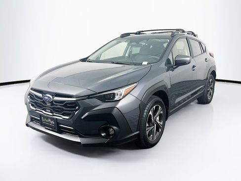 Used 2025 Subaru Crosstrek 2.0i Premium AWD/4WD image 3