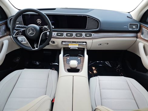 New 2026 Mercedes-Benz GLE 450 4MATIC image 9