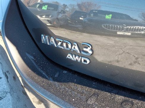 Used 2023 MAZDA MAZDA3 s image 31