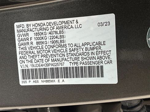 Used 2023 Acura Integra A-Spec image 32