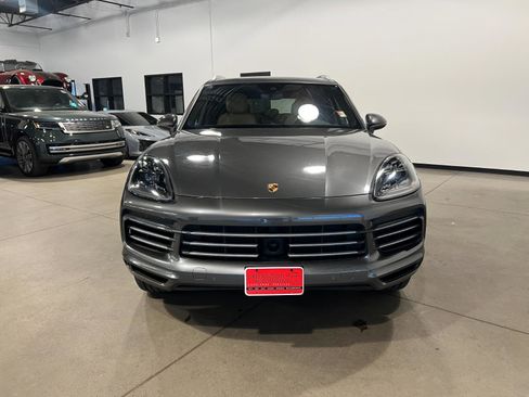 Used 2019 Porsche Cayenne image 8