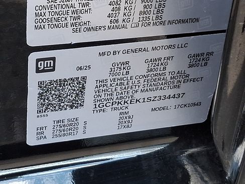 Used 2025 Chevrolet Silverado 1500 LT AWD/4WD image 28