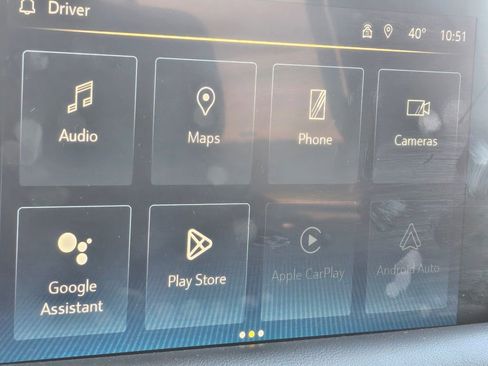 Used 2023 Chevrolet Suburban Premier image 18