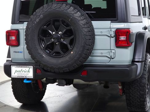 Used 2023 Jeep Wrangler Unlimited Rubicon 4xe AWD/4WD image 9