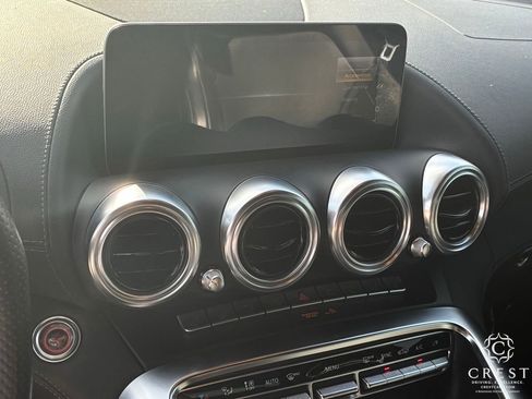 Used 2020 Mercedes-Benz AMG GT Roadster image 16