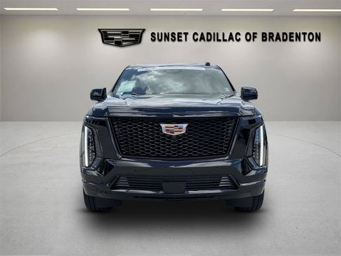 Certified 2026 Cadillac Escalade Sport w/ Touring Package AWD/4WD image 8