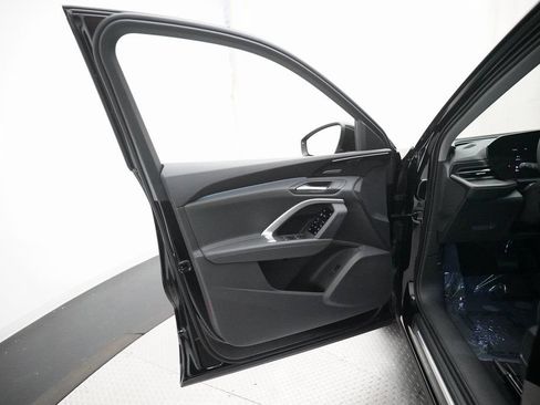Certified 2025 Audi Q5 Premium Plus w/ Premium Plus AWD/4WD image 29