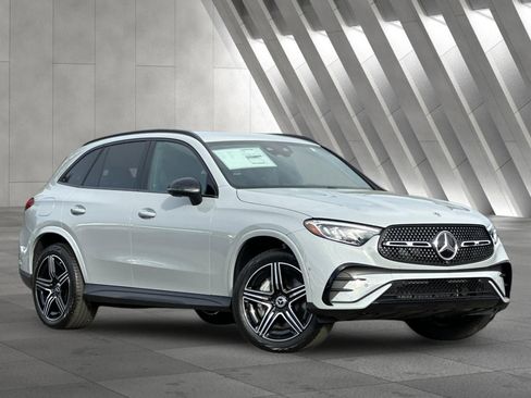 New 2026 Mercedes-Benz GLC 300 4MATIC image 2
