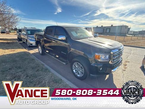 Used 2015 GMC Canyon SLT w/ Driver Alert Package image 1