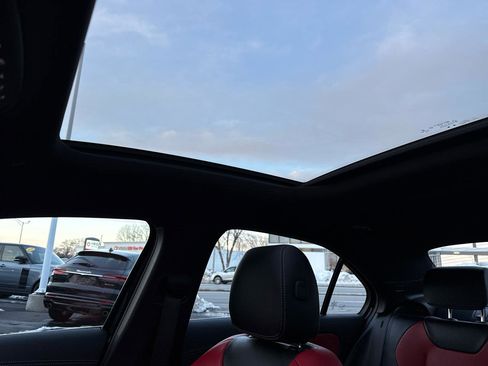 Used 2022 Mercedes-Benz A 220 4MATIC w/ AMG Line image 63