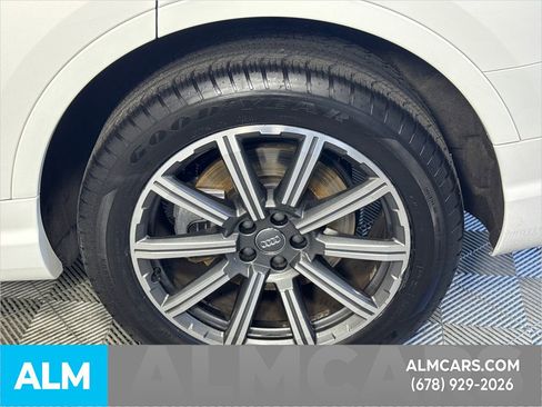 Used 2017 Audi Q7 3.0T Prestige image 22