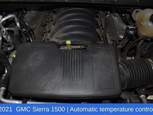Used 2021 GMC Sierra 1500 AT4 image 7
