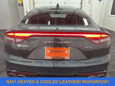 Used 2022 Kia Stinger GT2 RWD image 9