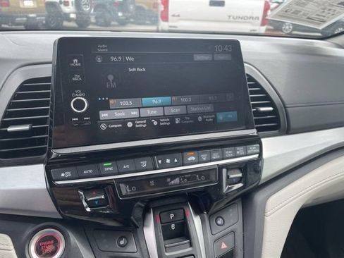 Certified 2025 Honda Odyssey EX-L image 25