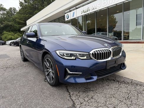 Used 2019 BMW 330i xDrive Sedan AWD/4WD image 1