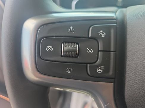 Used 2026 Chevrolet Silverado 2500 LTZ w/ LTZ Convenience Package AWD/4WD image 23
