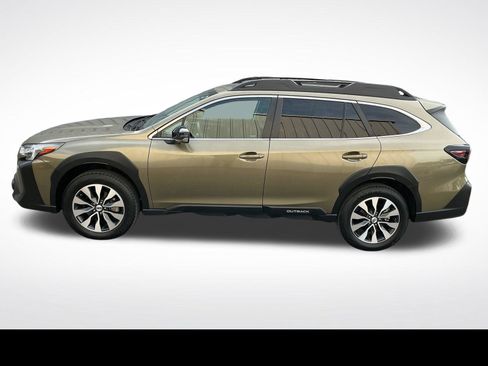 Certified 2024 Subaru Outback Limited AWD/4WD image 2