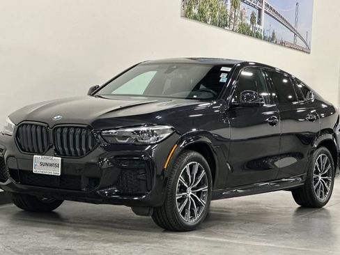 Used 2023 BMW X6 xDrive40i w/ M Sport Package AWD/4WD image 8