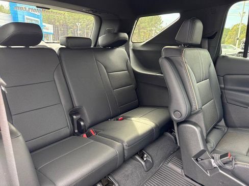 New 2026 Chevrolet Traverse High Country w/ LPO, Floor Liner Package image 16