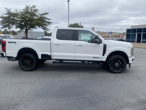 New 2026 Ford F350 Lariat w/ Black Appearance Package image 8