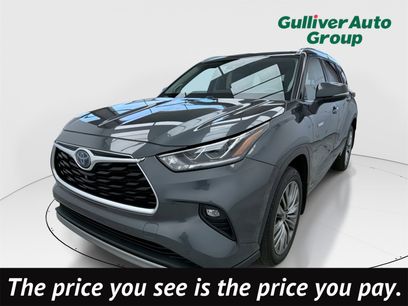 Used 2021 Toyota Highlander Platinum
