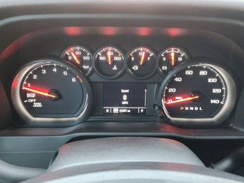 Used 2023 Chevrolet Silverado 1500 Custom image 7