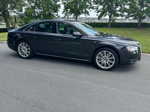 Used 2011 Audi A8 4.2 AWD/4WD image 31