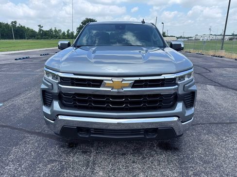 Used 2025 Chevrolet Silverado 1500 LT AWD/4WD image 20
