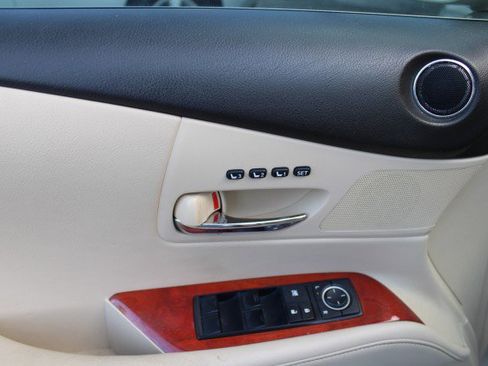 Used 2011 Lexus RX 350 Premium image 19