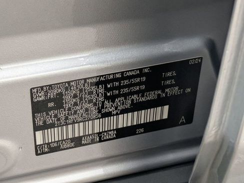 Used 2024 Toyota RAV4 XLE Premium image 27