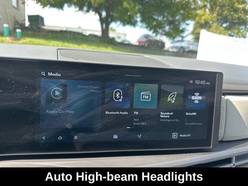 Used 2025 Hyundai Santa Fe SEL FWD image 17