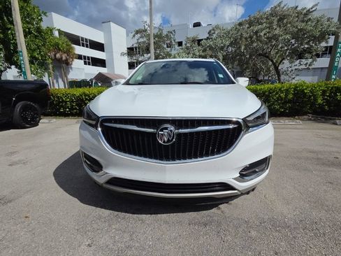Used 2020 Buick Enclave Essence FWD image 11