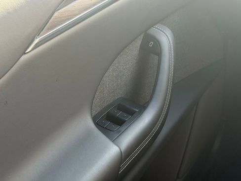 Used 2023 Tesla Model X image 8