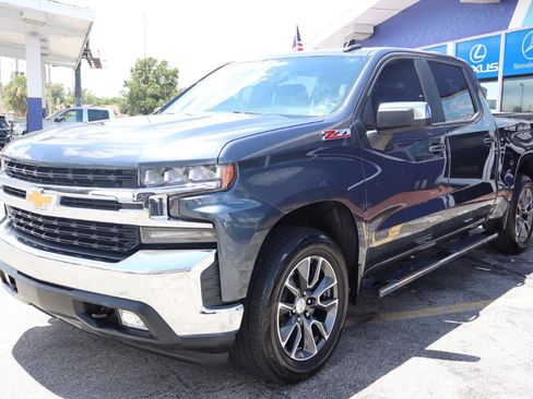 Used 2019 Chevrolet Silverado 1500 LT w/ All-Star Edition AWD/4WD image 6